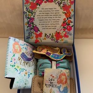 Mermaid Multi-Item Happy Box 🧜🏻‍♀️